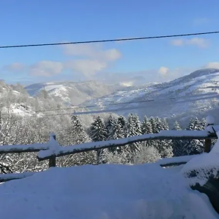 فندق مبيت وإفطار La Ferme Du Vieux Sapin